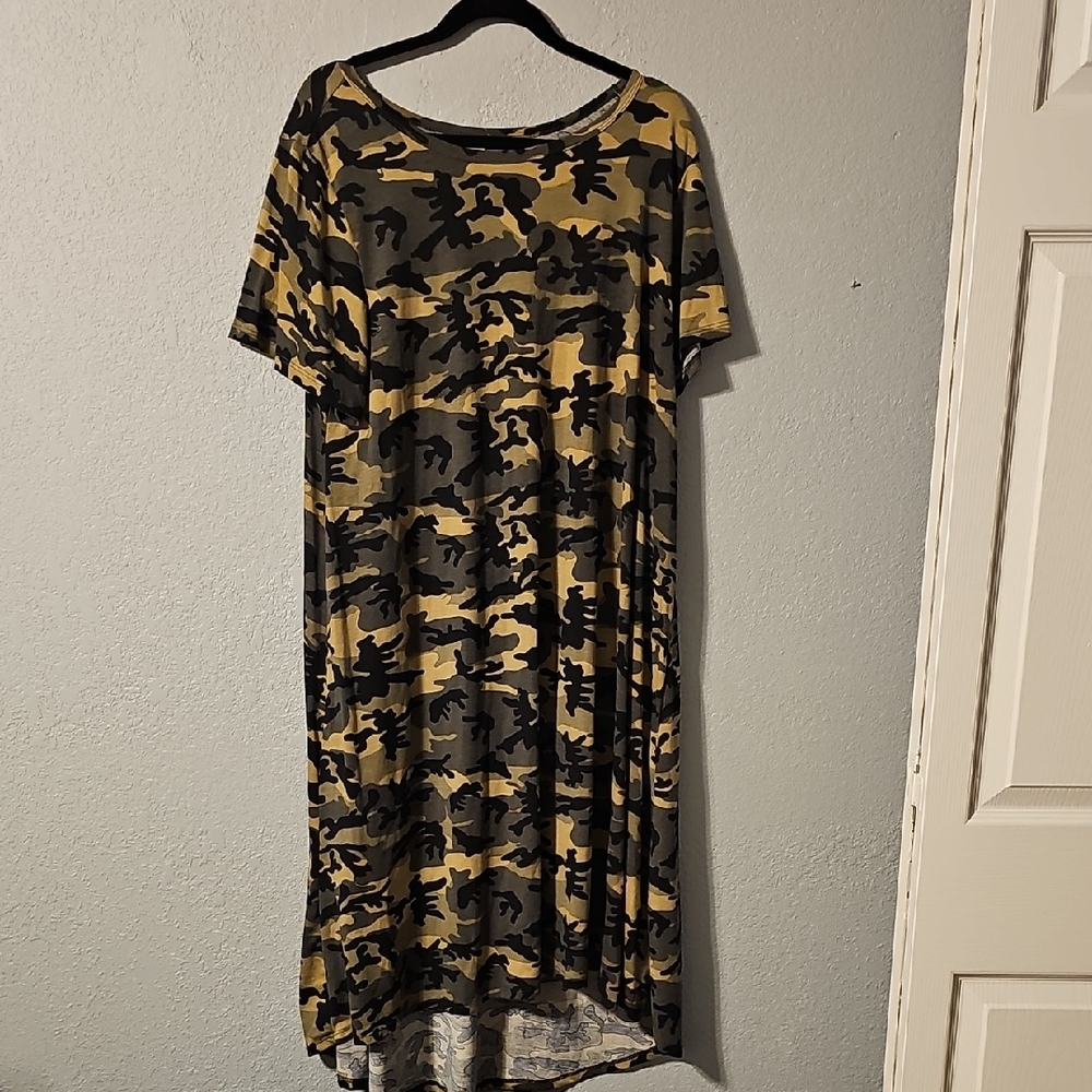 LuLaRoe Camouflage Carly Dress